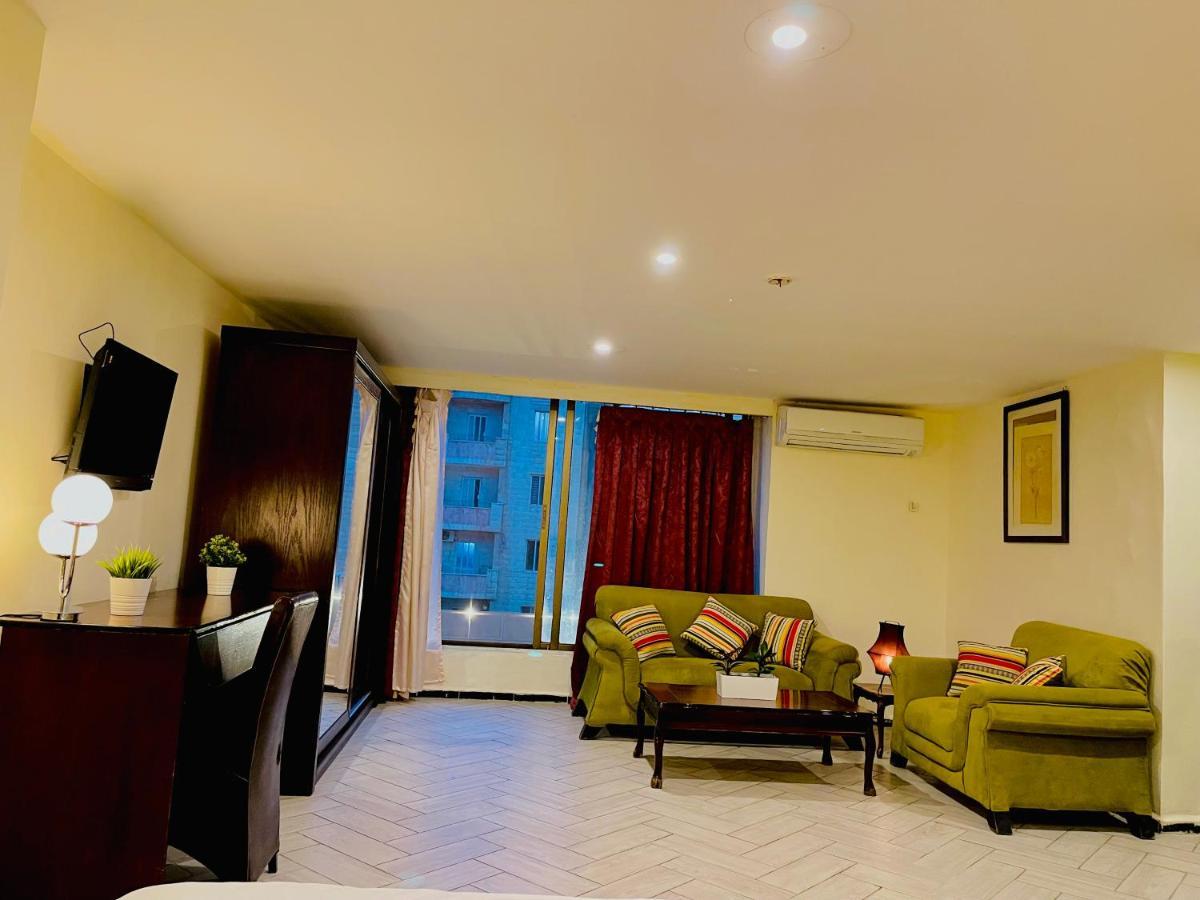 إربد Al Joude Hotel المظهر الخارجي الصورة